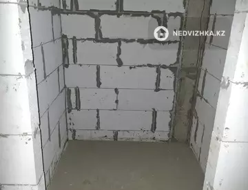 1-комнатная квартира, этаж 1 из 1, 42 м²