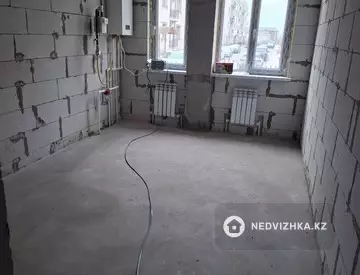 1-комнатная квартира, этаж 1 из 1, 42 м²