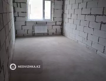 1-комнатная квартира, этаж 1 из 1, 42 м²