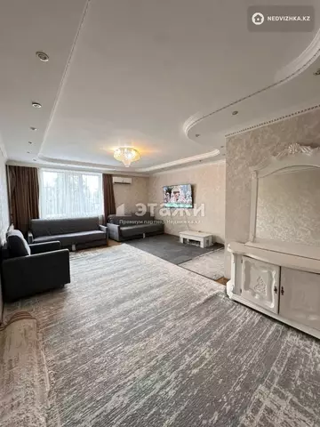 3-комнатная квартира, этаж 2 из 16, 83 м²