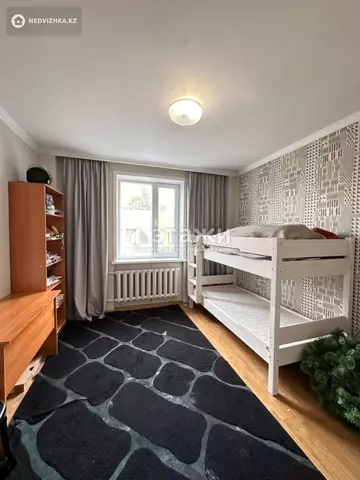 3-комнатная квартира, этаж 2 из 16, 83 м²