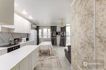 2-комнатная квартира, этаж 8 из 22, 55 м²