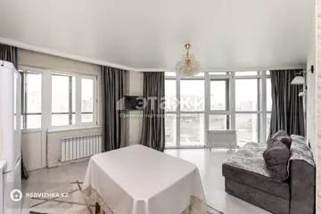 2-комнатная квартира, этаж 8 из 22, 55 м²