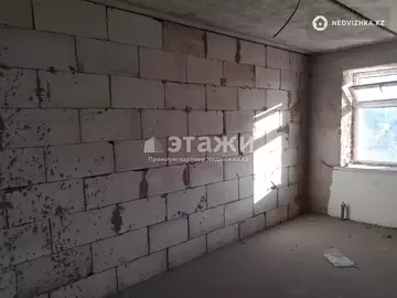 2-комнатная квартира, этаж 1 из 5, 50 м²