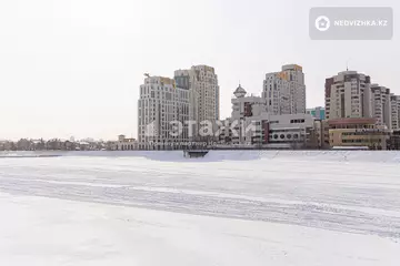 3-комнатная квартира, этаж 8 из 15, 100 м²