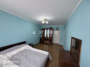 2-комнатная квартира, этаж 9 из 9, 65 м²