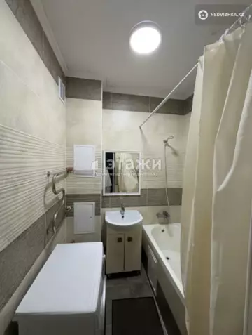 2-комнатная квартира, этаж 9 из 9, 65 м²