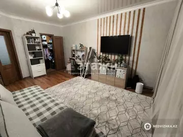 2-комнатная квартира, этаж 7 из 12, 47 м²