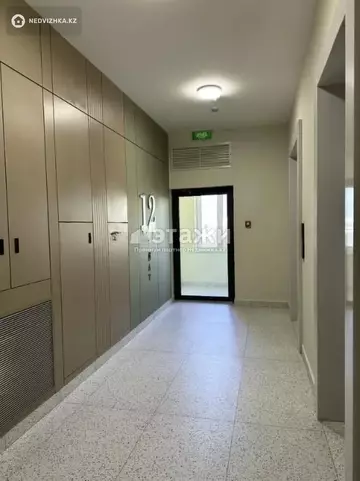 3-комнатная квартира, этаж 12 из 16, 104 м²