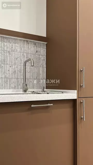 2-комнатная квартира, этаж 11 из 18, 45 м²