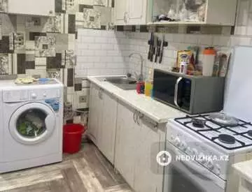 2-комнатная квартира, этаж 7 из 9, 49 м²