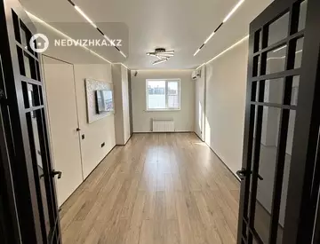 3-комнатная квартира, этаж 11 из 14, 84 м²