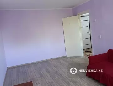 1-комнатная квартира, этаж 2 из 5, 30 м²