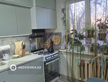 1-комнатная квартира, этаж 3 из 9, 40 м²