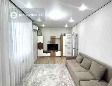 2-комнатная квартира, этаж 2 из 5, 52 м²