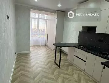 1-комнатная квартира, этаж 8 из 9, 43 м²