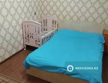 2-комнатная квартира, этаж 2 из 5, 67 м², на длительный срок