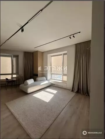 3-комнатная квартира, этаж 8 из 12, 66 м²