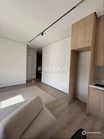 3-комнатная квартира, этаж 8 из 12, 66 м²