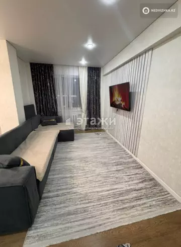 3-комнатная квартира, этаж 10 из 12, 70 м²