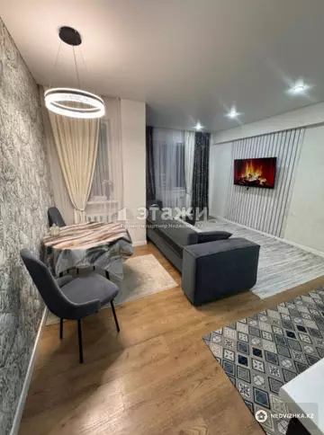 3-комнатная квартира, этаж 10 из 12, 70 м²
