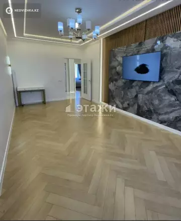 3-комнатная квартира, этаж 12 из 17, 84 м²