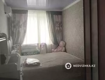 2-комнатная квартира, этаж 4 из 5, 48 м²