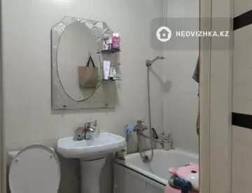 2-комнатная квартира, этаж 4 из 5, 48 м²