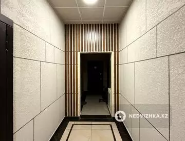 1-комнатная квартира, этаж 3 из 8, 40 м², на длительный срок