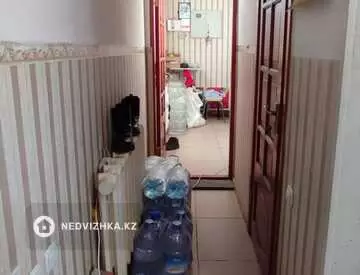 Здание, 2 этажа, 235 м²