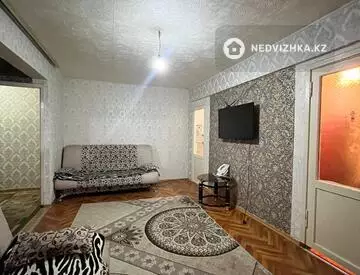 2-комнатная квартира, этаж 5 из 5, 45 м²