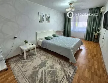 1-комнатная квартира, этаж 2 из 5, 32 м², посуточно
