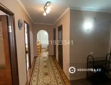 3-комнатная квартира, этаж 1 из 5, 71 м²
