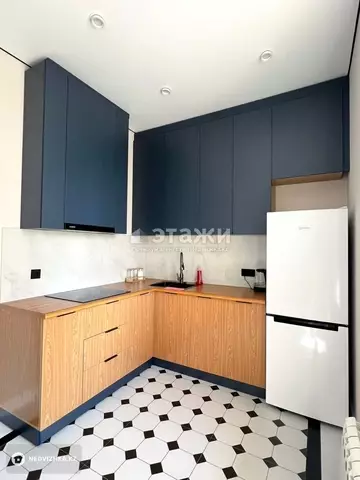 1-комнатная квартира, этаж 9 из 12, 40 м², на длительный срок