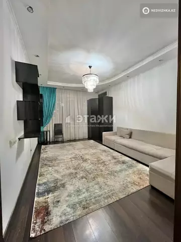 1-комнатная квартира, этаж 8 из 9, 40 м², на длительный срок