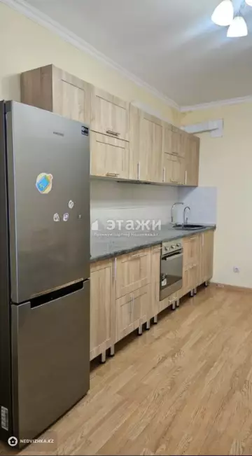1-комнатная квартира, этаж 10 из 15, 55 м²