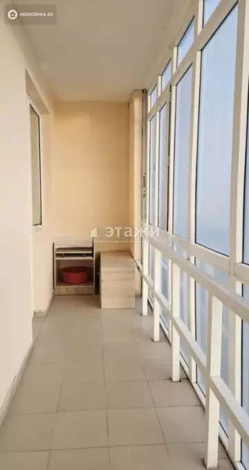 1-комнатная квартира, этаж 10 из 15, 55 м²