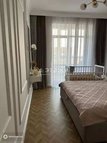 3-комнатная квартира, этаж 10 из 12, 105 м²