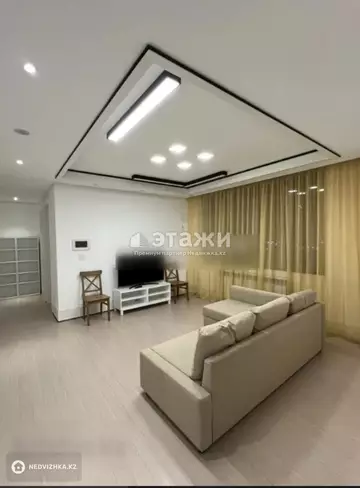 3-комнатная квартира, этаж 18 из 28, 73 м²