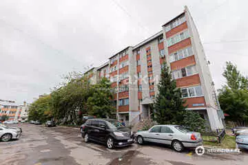 3-комнатная квартира, этаж 1 из 5, 60 м²