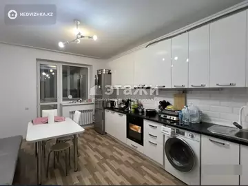 2-комнатная квартира, этаж 9 из 9, 45 м²