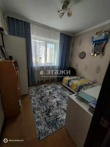 3-комнатная квартира, этаж 9 из 12, 80 м²