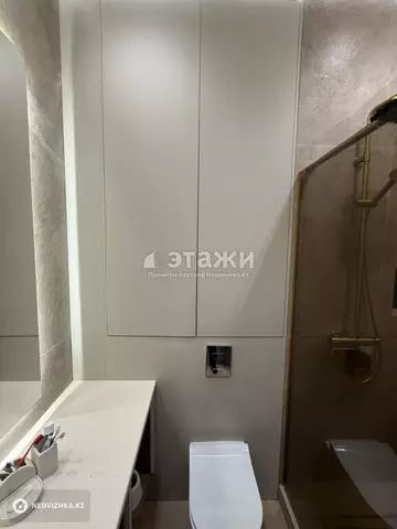 2-комнатная квартира, этаж 9 из 9, 72 м²