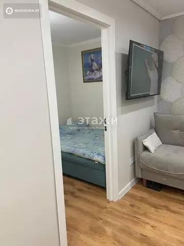 2-комнатная квартира, этаж 10 из 10, 60 м²