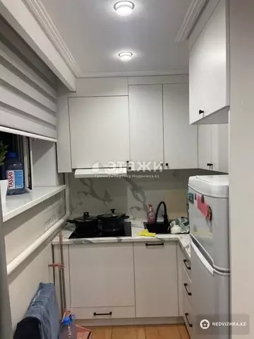 2-комнатная квартира, этаж 10 из 10, 60 м²