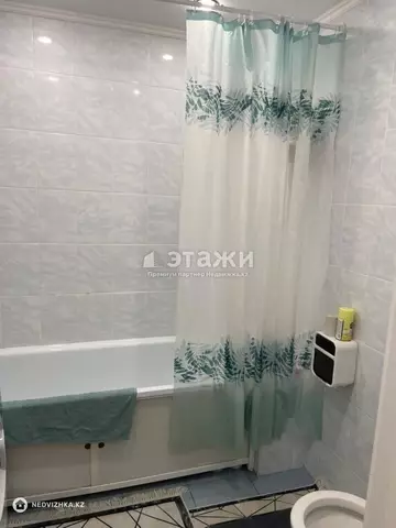 2-комнатная квартира, этаж 10 из 10, 60 м²