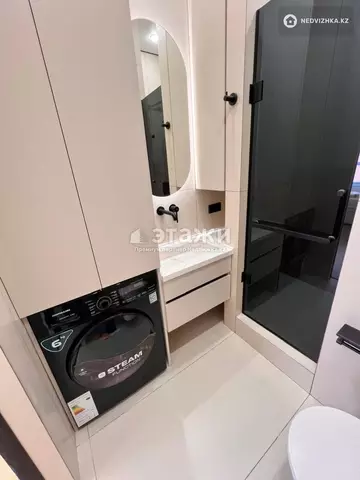 2-комнатная квартира, этаж 12 из 20, 70 м², на длительный срок