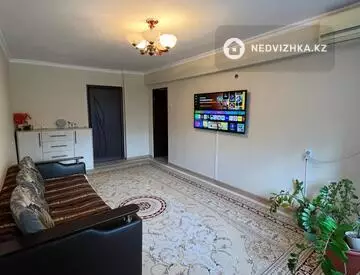 1-комнатная квартира, этаж 3 из 5, 60 м²