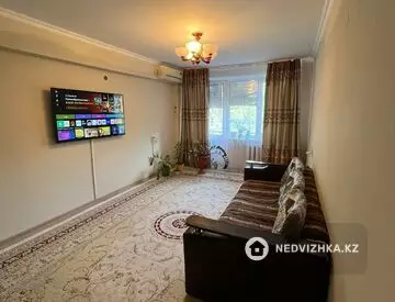 1-комнатная квартира, этаж 3 из 5, 60 м²