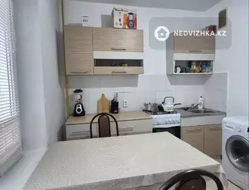 1-комнатная квартира, этаж 2 из 5, 33 м²